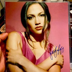 Jennifer Lopez Authentic signed ✍🏼 “her younger years!”